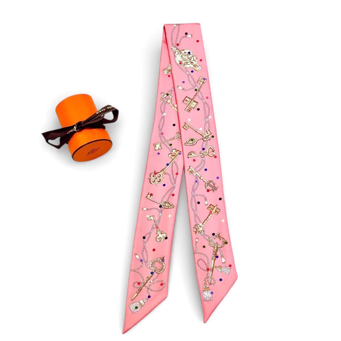 全新HERMES TWILLY Pink, New in Box GA001 愛馬士絲巾粉色鎖匙 #BRAND NEW #香榭站正品