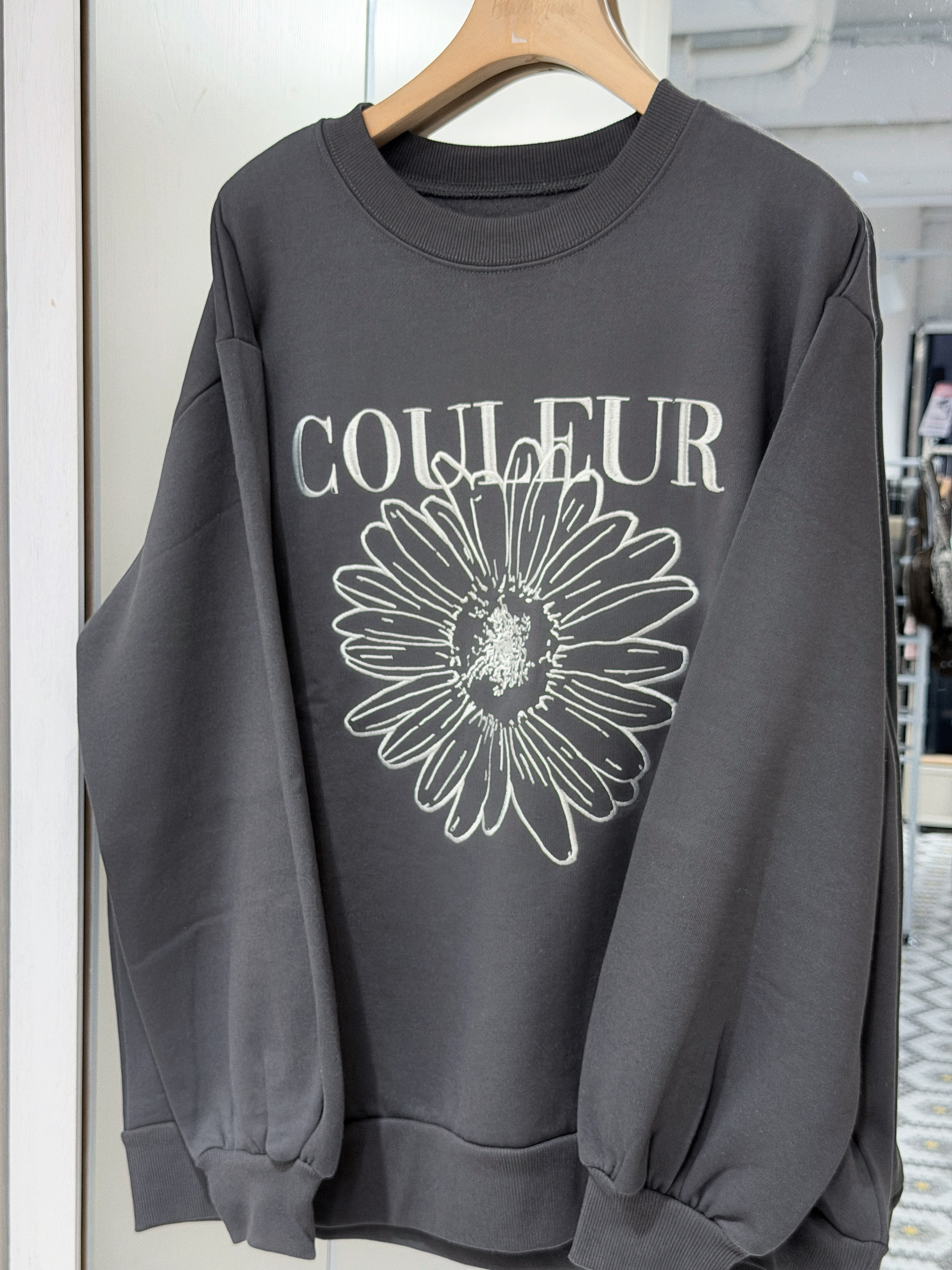 （停產） JP1171｜日本直送！精緻感⊹ ࣪ ˖ 刺激花花COULEUR 衛衣ꕤ⋆.ೃ࿔