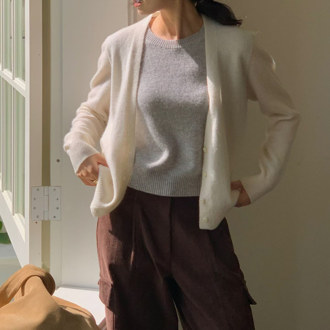 配色假兩件羊毛/浣熊毛圓領罩衫上衣-F / 3色