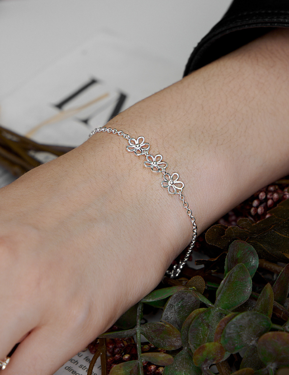 【925純銀】清新簍空花朵手鍊