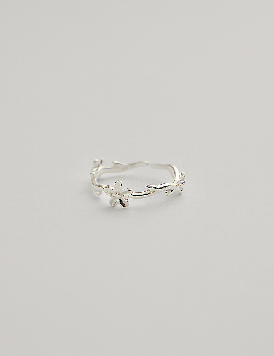 【925純銀】藤蔓花朵可調式戒指