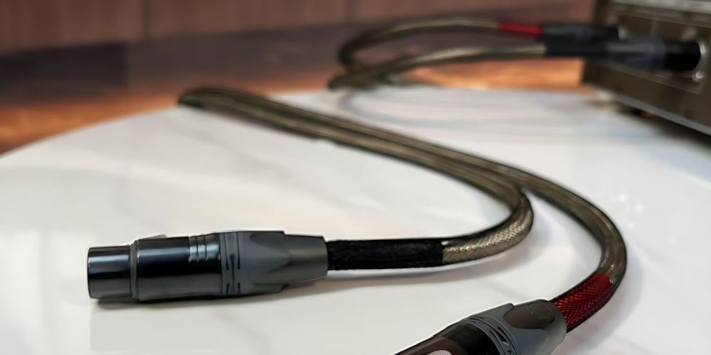 SoundWarlock GOLD2022 Cable Texture