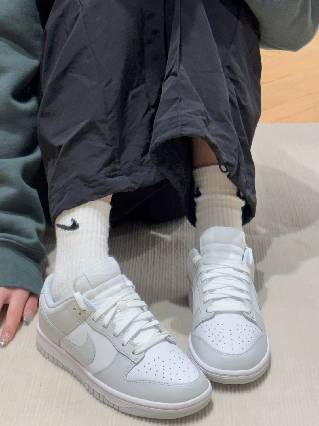 NIKE DUNK LOW " PHOTON DUST " 灰白 女款 DD1503-103