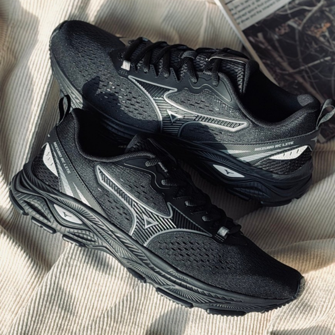 "代購" MIZUNO RC LITE 美津濃 透氣 輕彈 高效緩震 機能鞋 黑色 男女鞋 D1GH263001