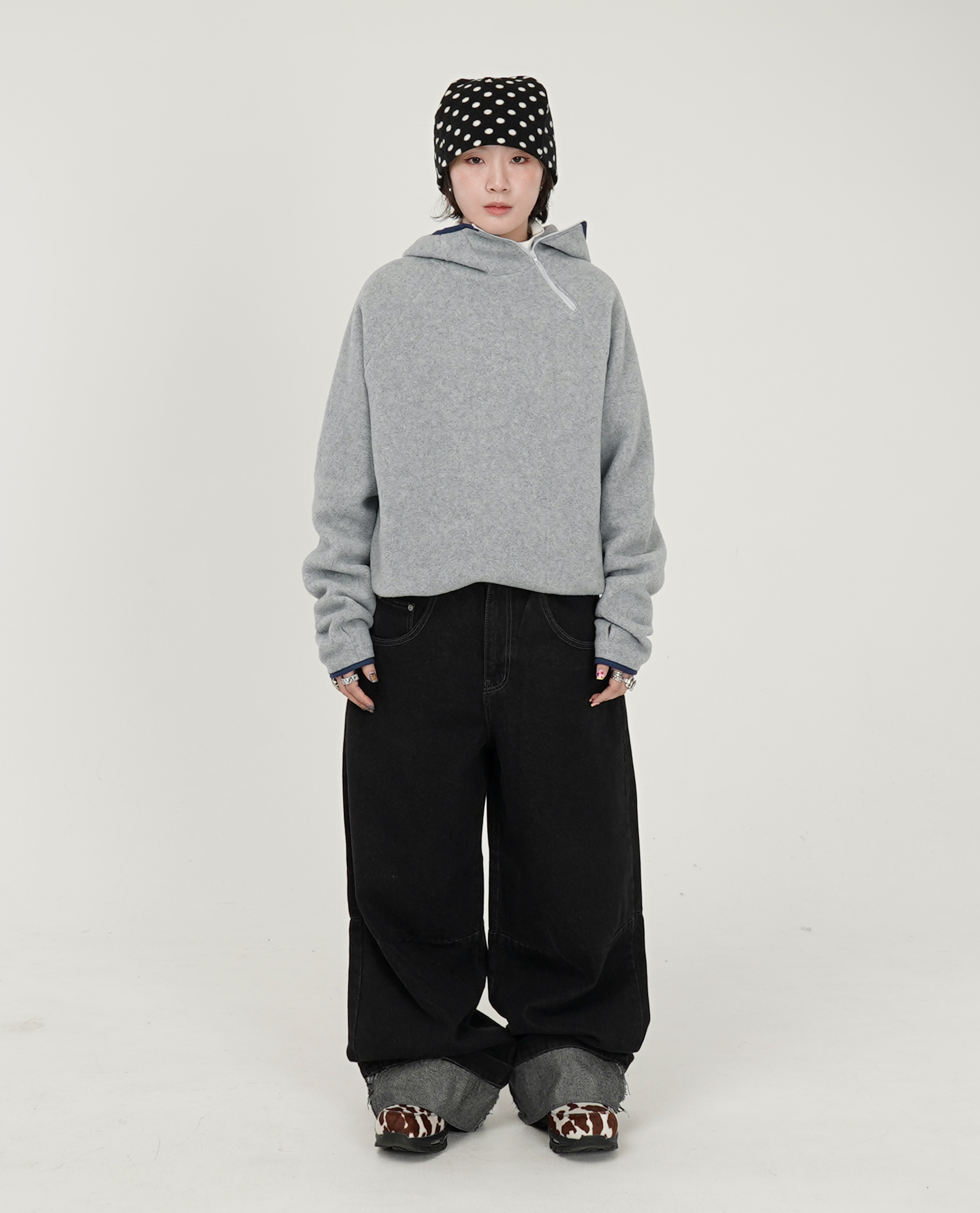 抓絨斜拉鏈包邊帽t