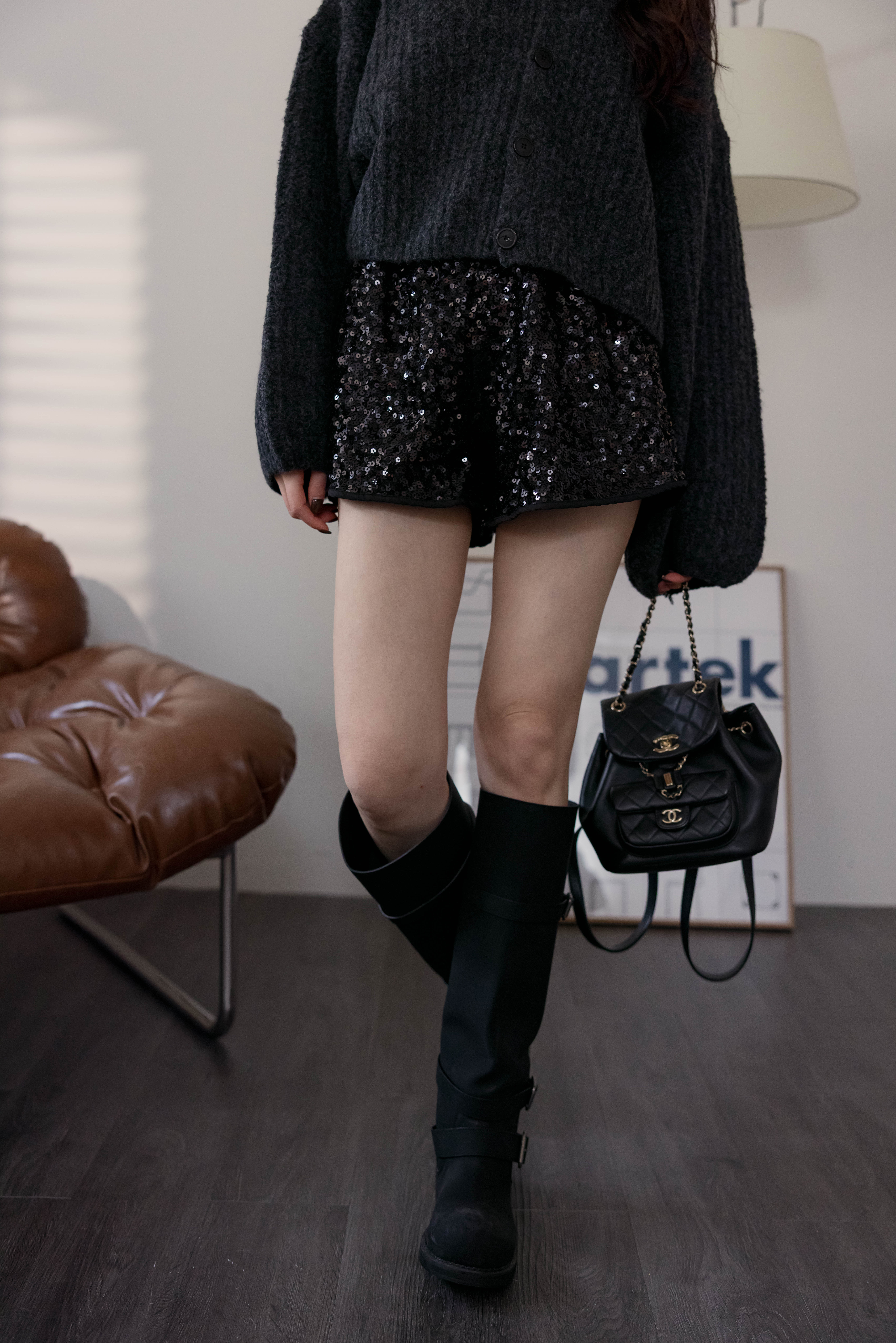 (現貨)#AH42 必收亮片短褲(黑/白/銀)