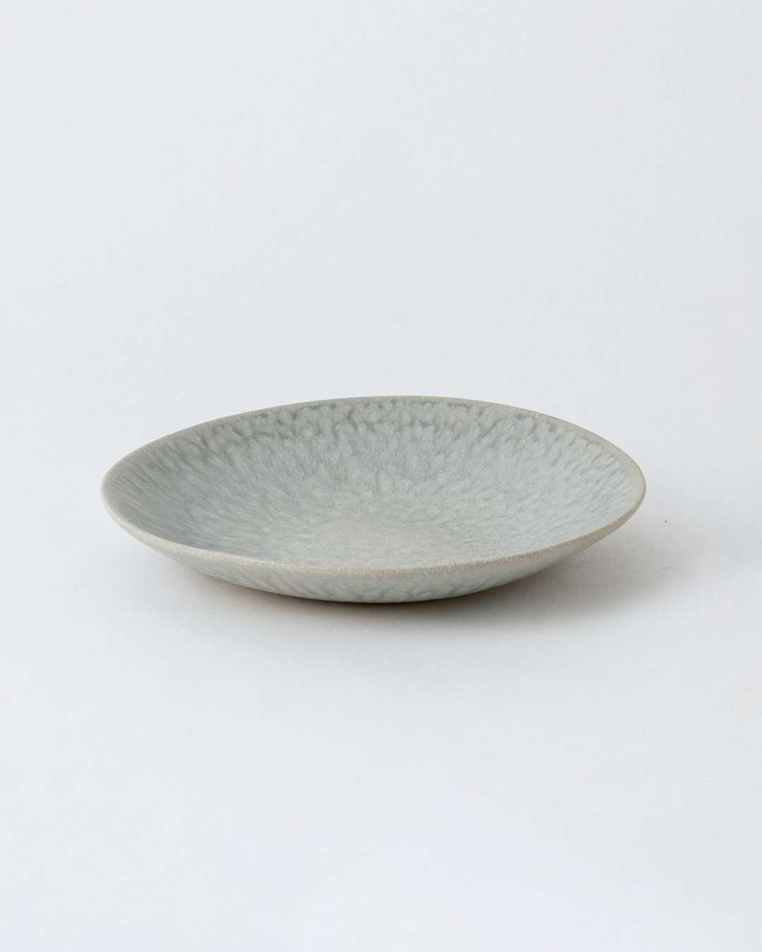 明山窯 HIJICA MELLOW 24cm碟 淡藍白｜信樂燒