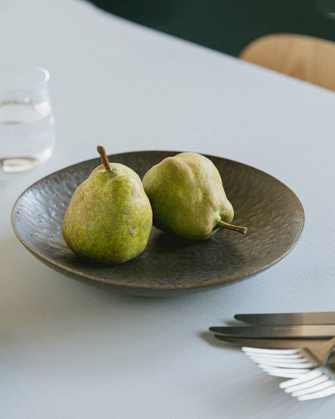 明山窯 HIJICA MELLOW 24cm碟 深啡｜信樂燒