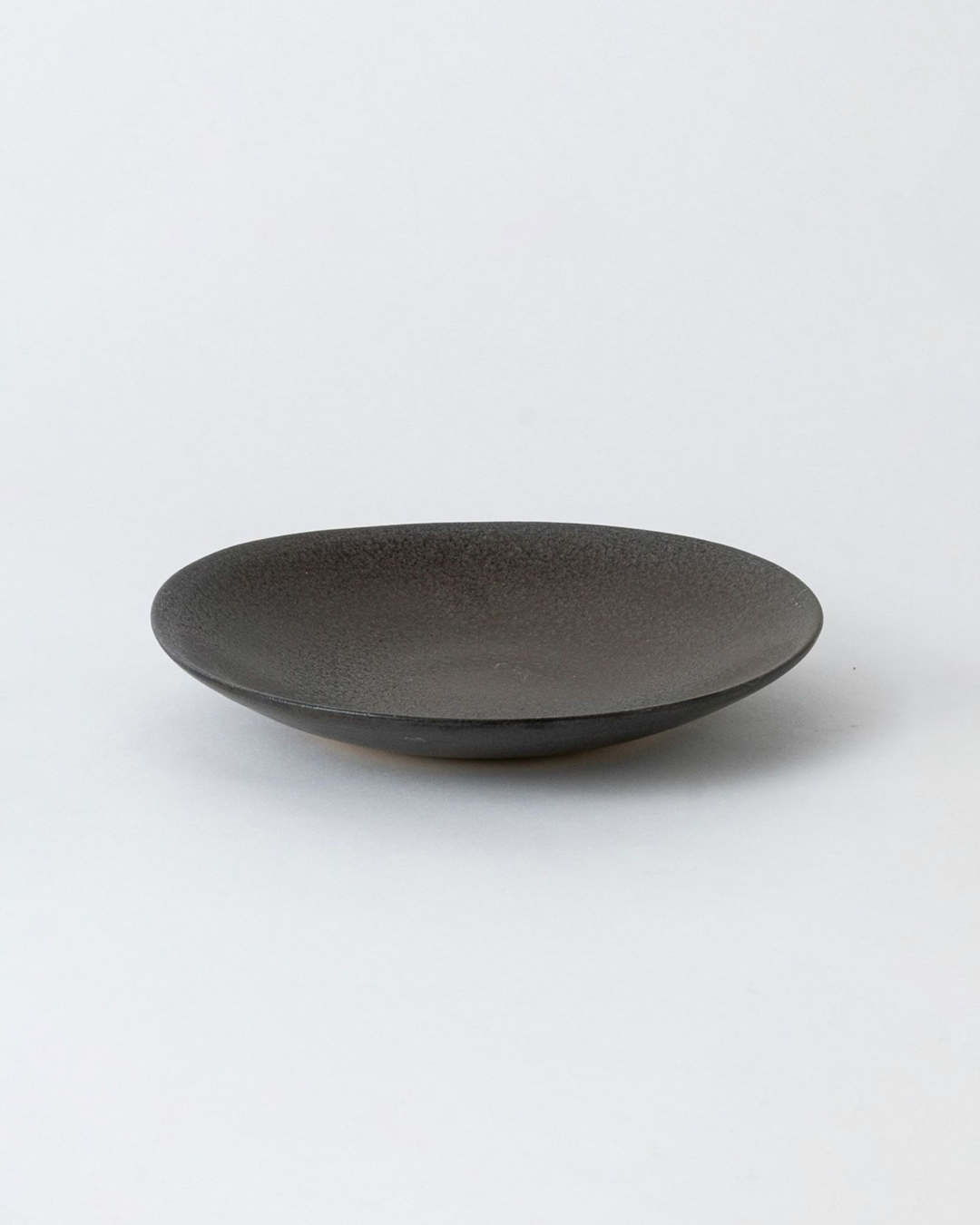 明山窯 HIJICA MELLOW 24cm碟 深啡｜信樂燒