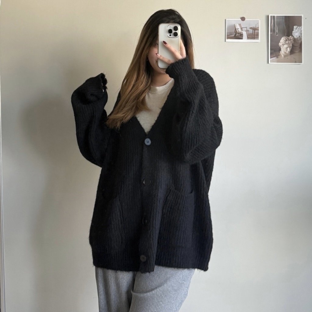 毛毛排釦口袋針織衣