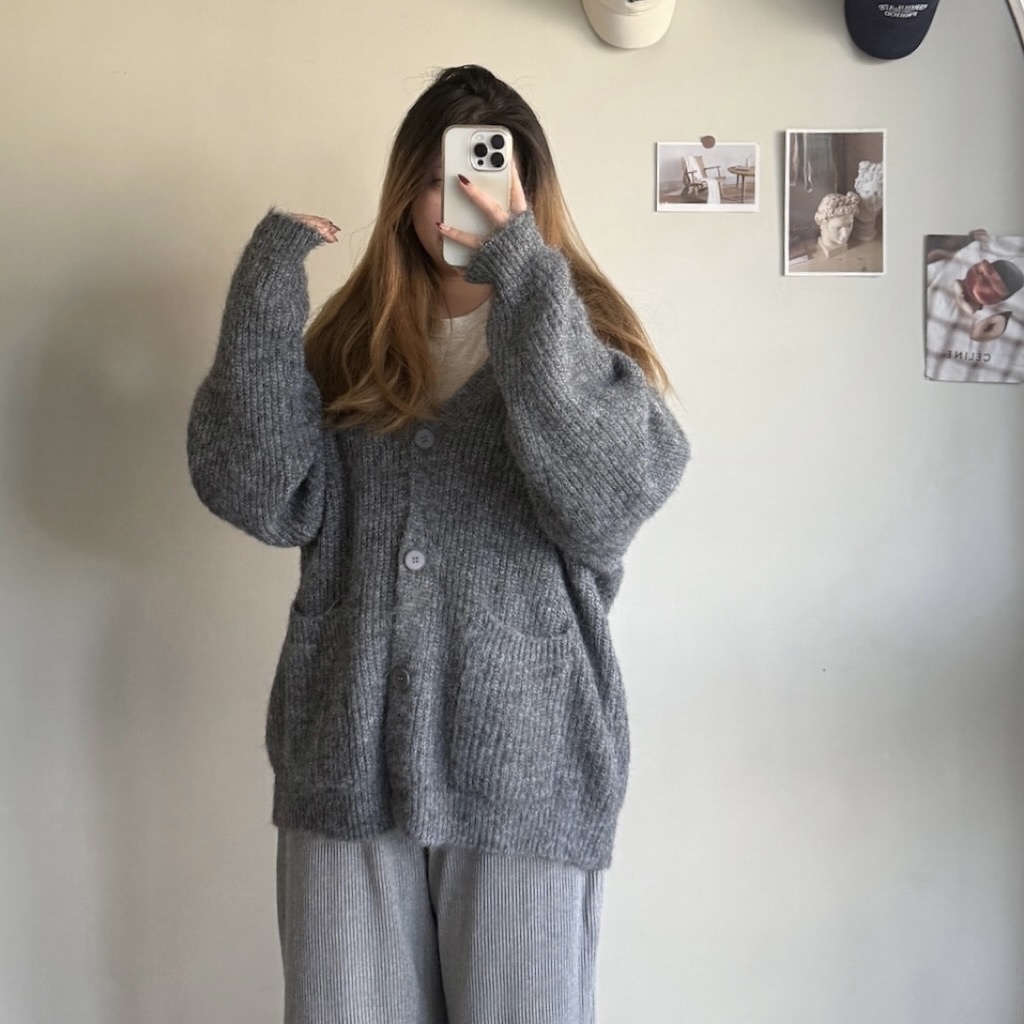 毛毛排釦口袋針織衣