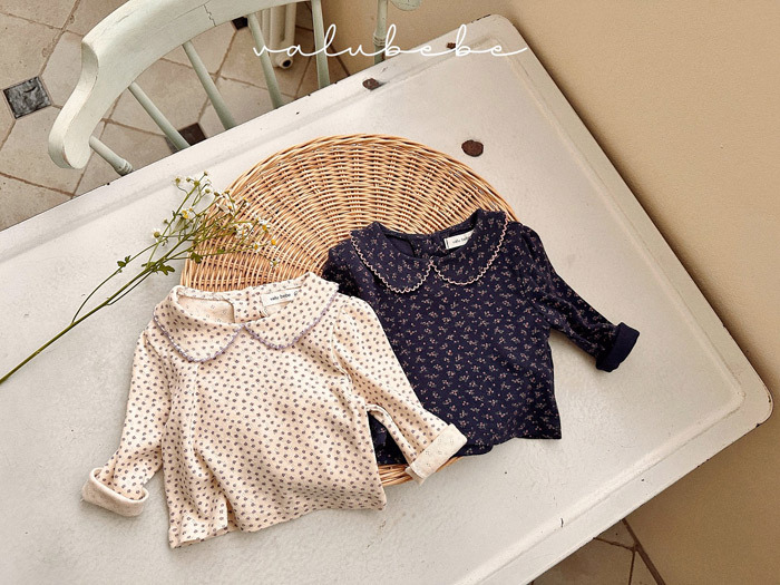 正韓春valu_bebe 兩色碎花領子上衣