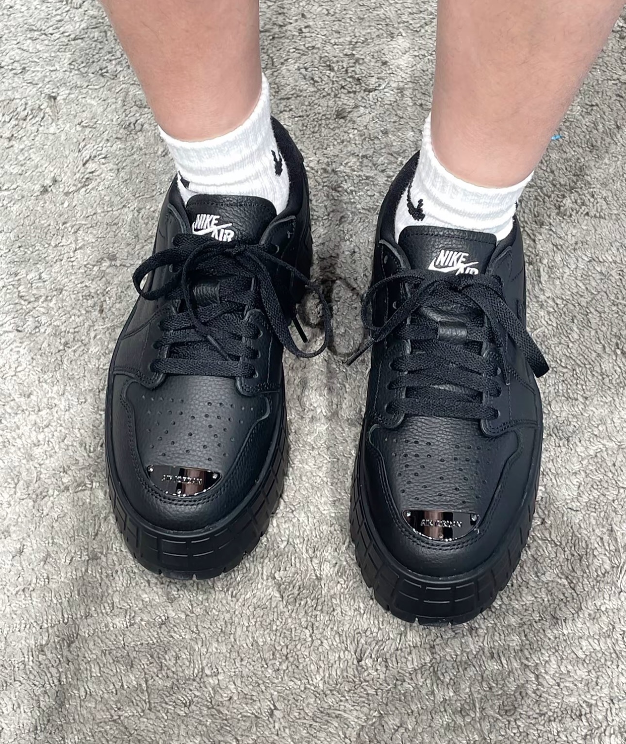 Nike Air Jordan 1 Brooklyn Low Triple Black HF3184-001