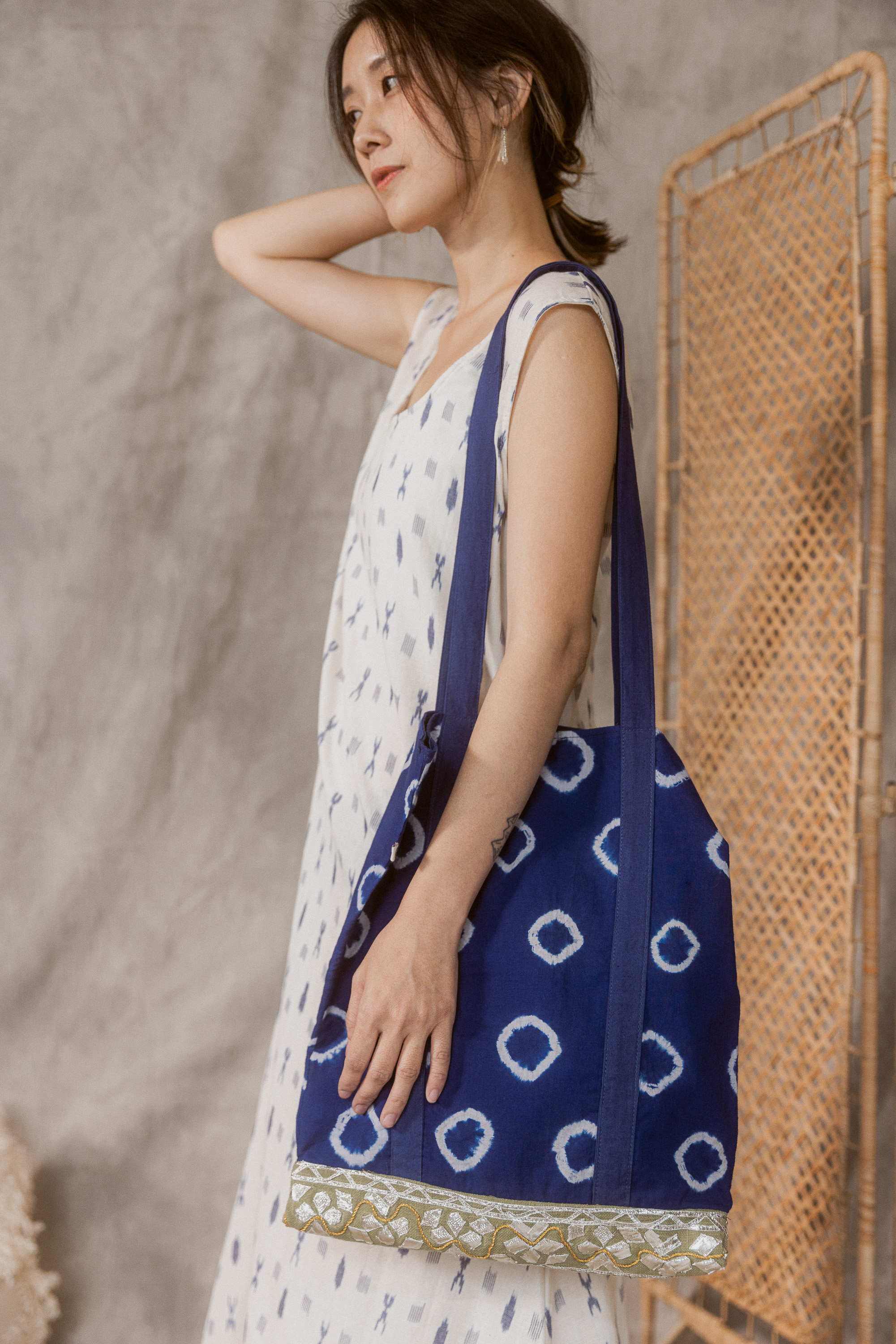 植物染手工織袋包_藍染圈圈