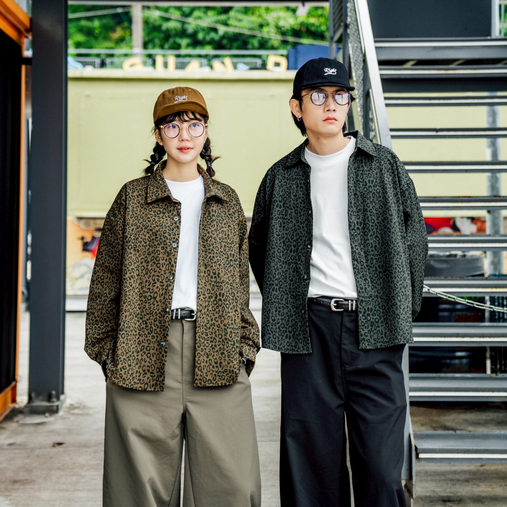 SBG 豹紋彈力長袖襯衫 SB8025