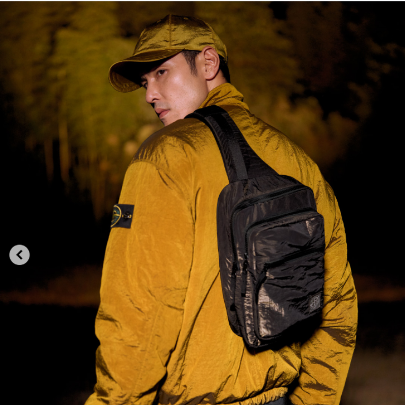 【代購】STONE ISLAND 4100001 NYLON METAL ECONYL® 再生尼龍機能外套