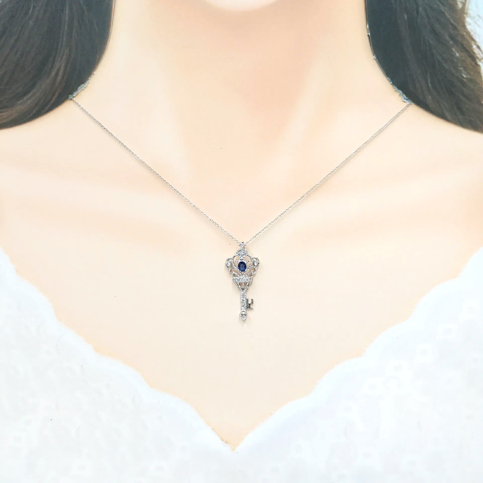 全新18K白金【單粒21份藍寶石】配25份鑽石吊墜