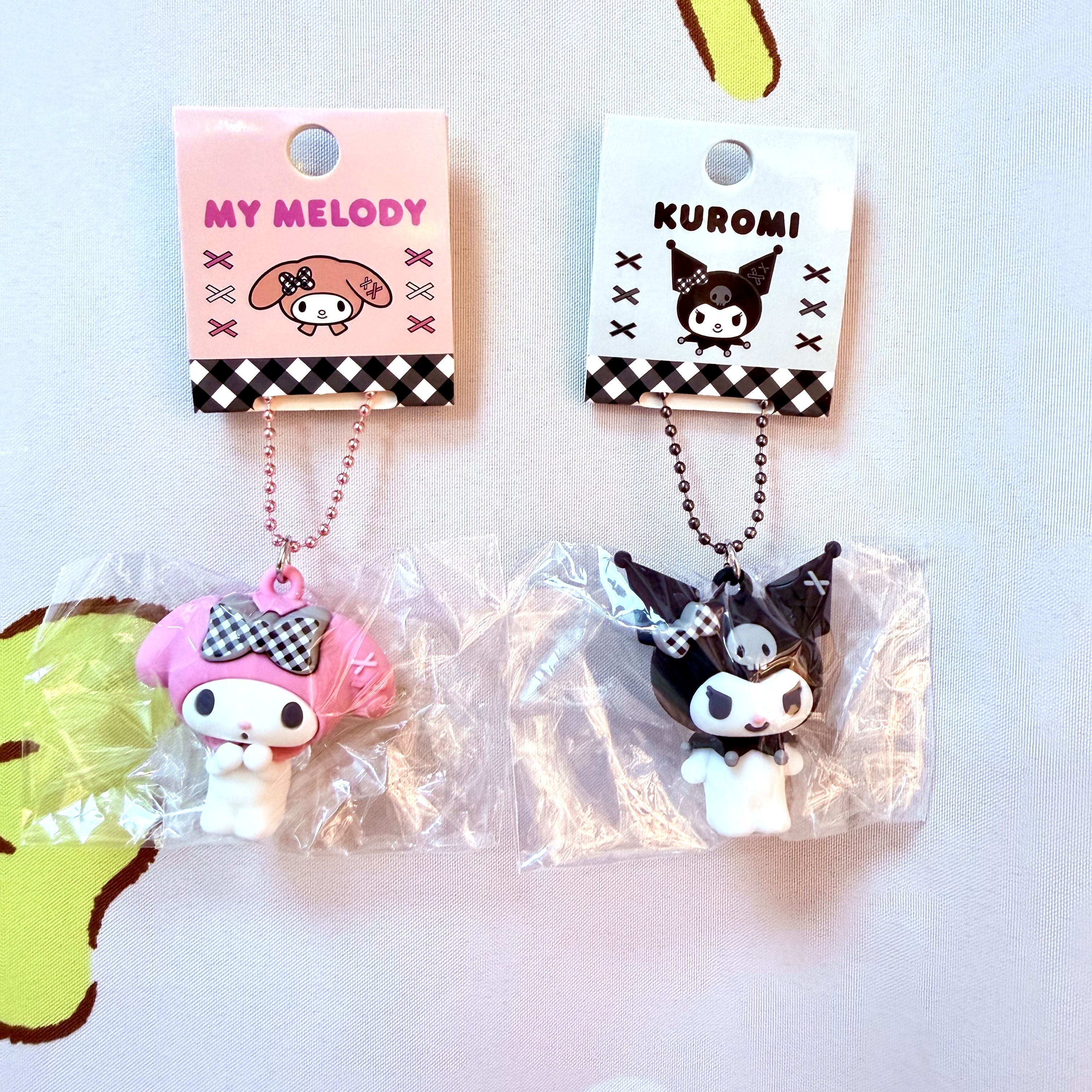 日本 Sanrio My Melody x Kuromi 格紋蝴蝶結系列 - PVC公仔匙扣