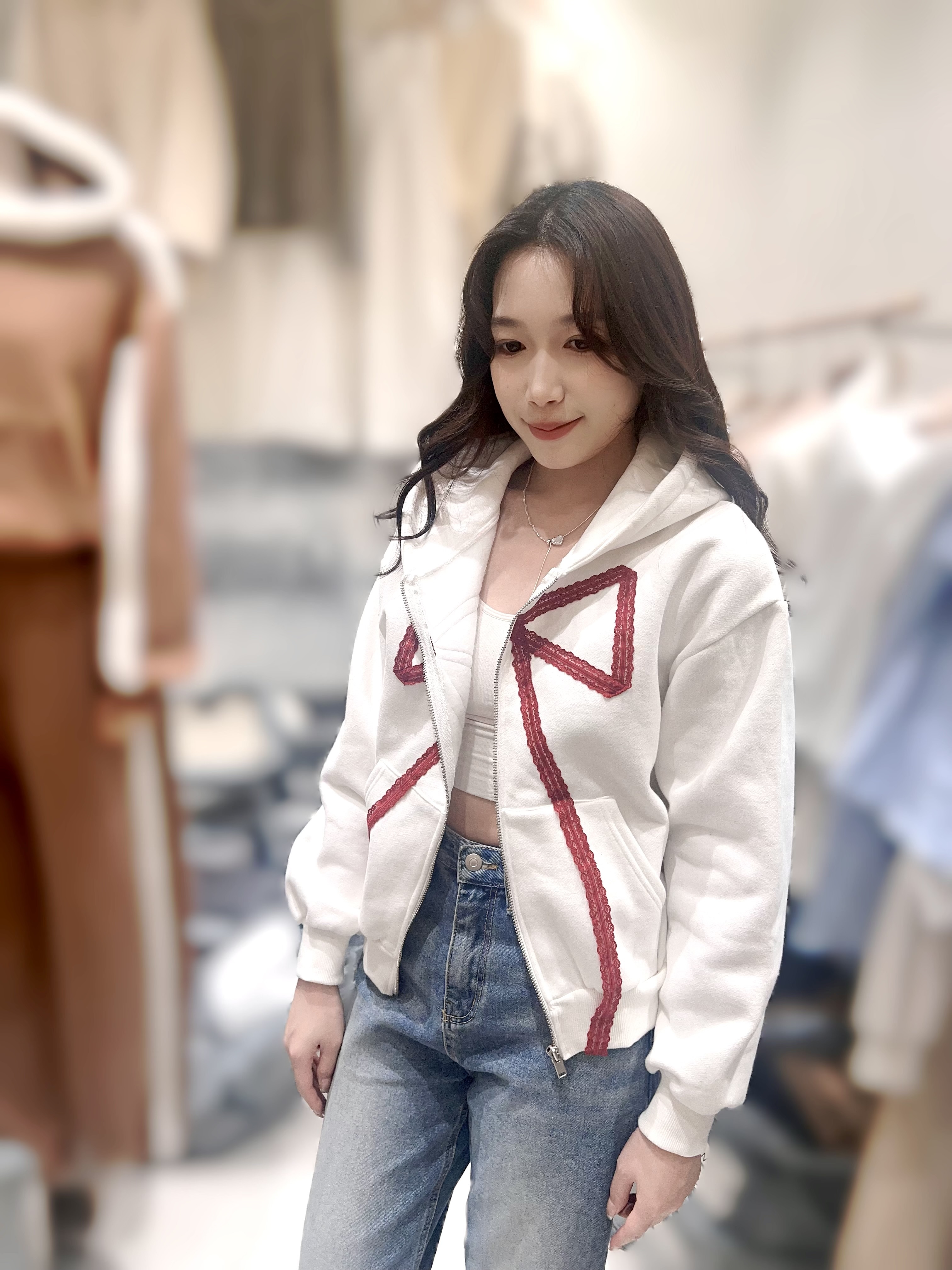 MK02  只有6白  蝴蝶結外套 胸 46長 22.5$499 (一口價)