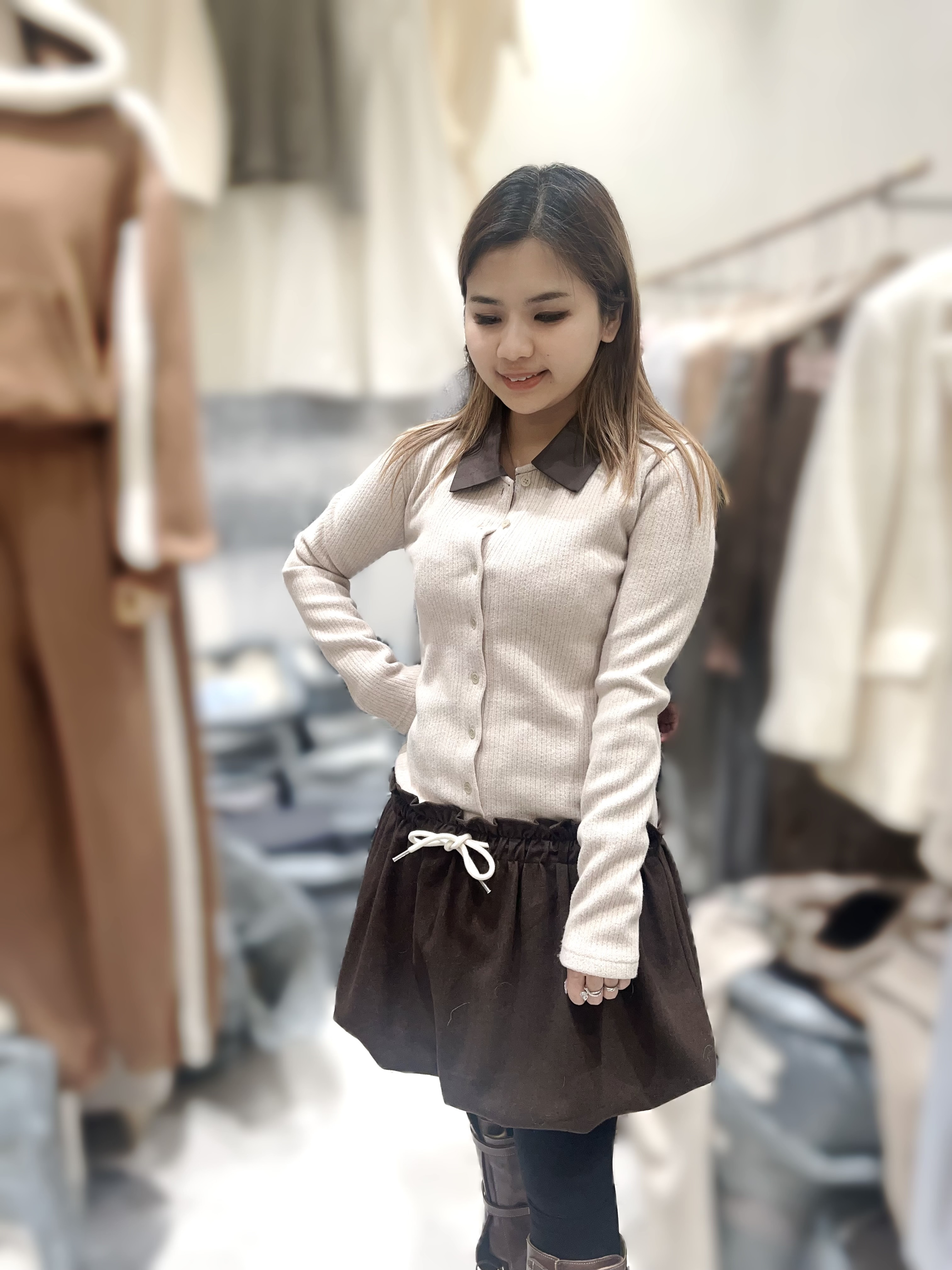 MK20 胸 34-40長 34 hip 48 腰 24-38$699 (一口價)