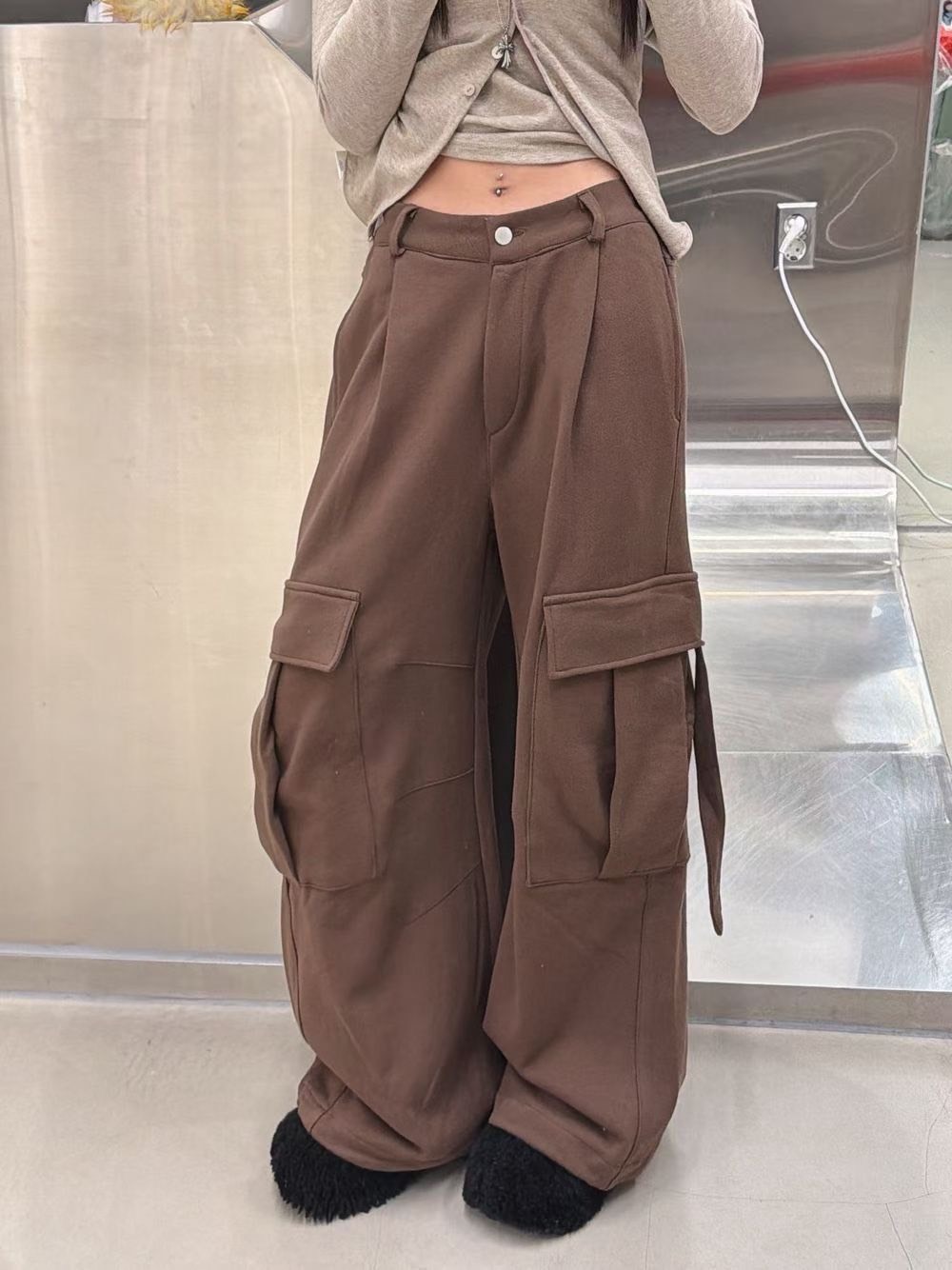 大口袋休閒長褲