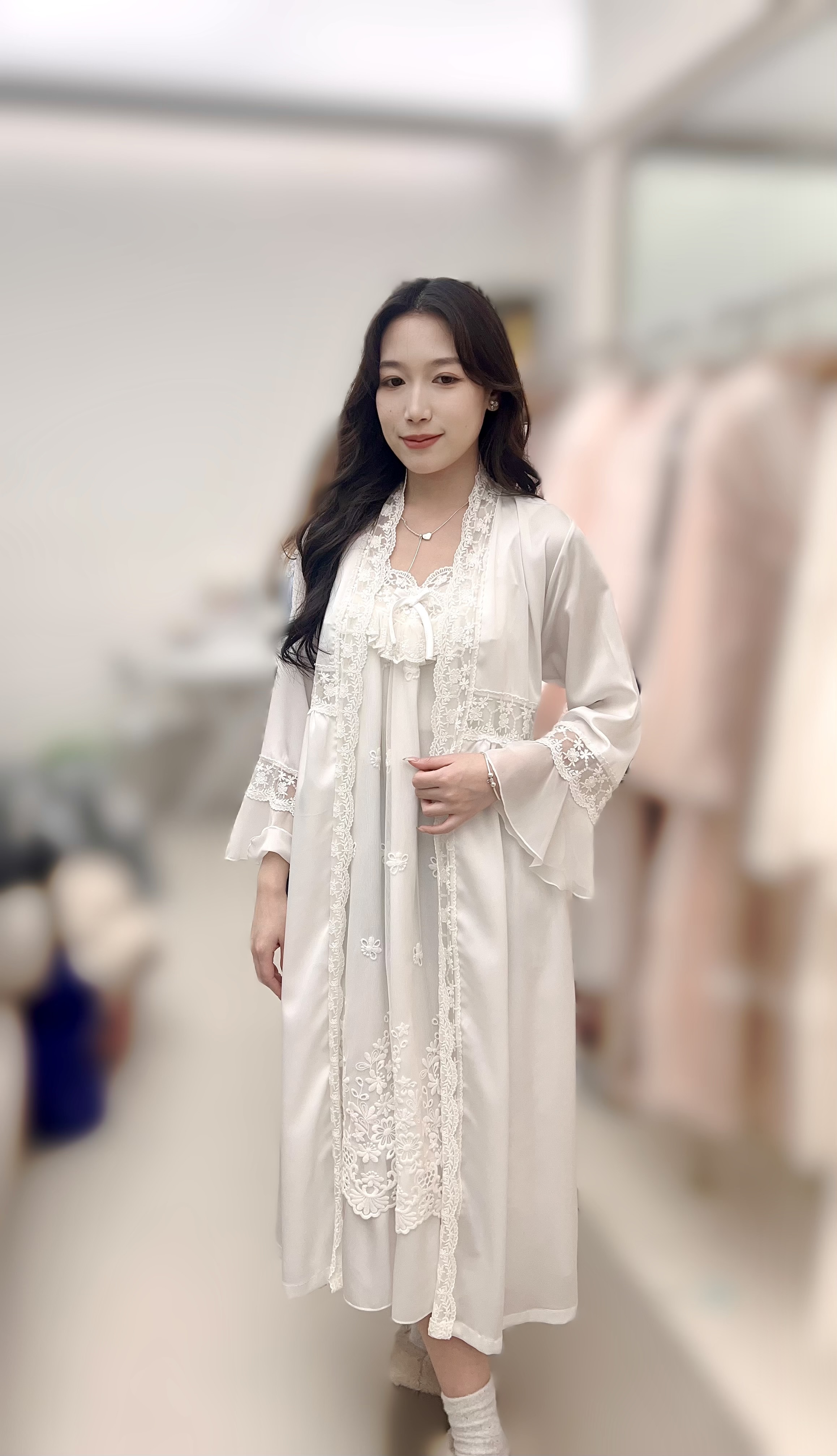 LZ04 背 胸 36-44長 44.5。 外 長46 899 (一口價)