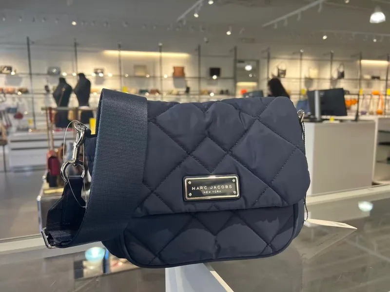 【預購】Marc Jacobs H011454 斜咩袋