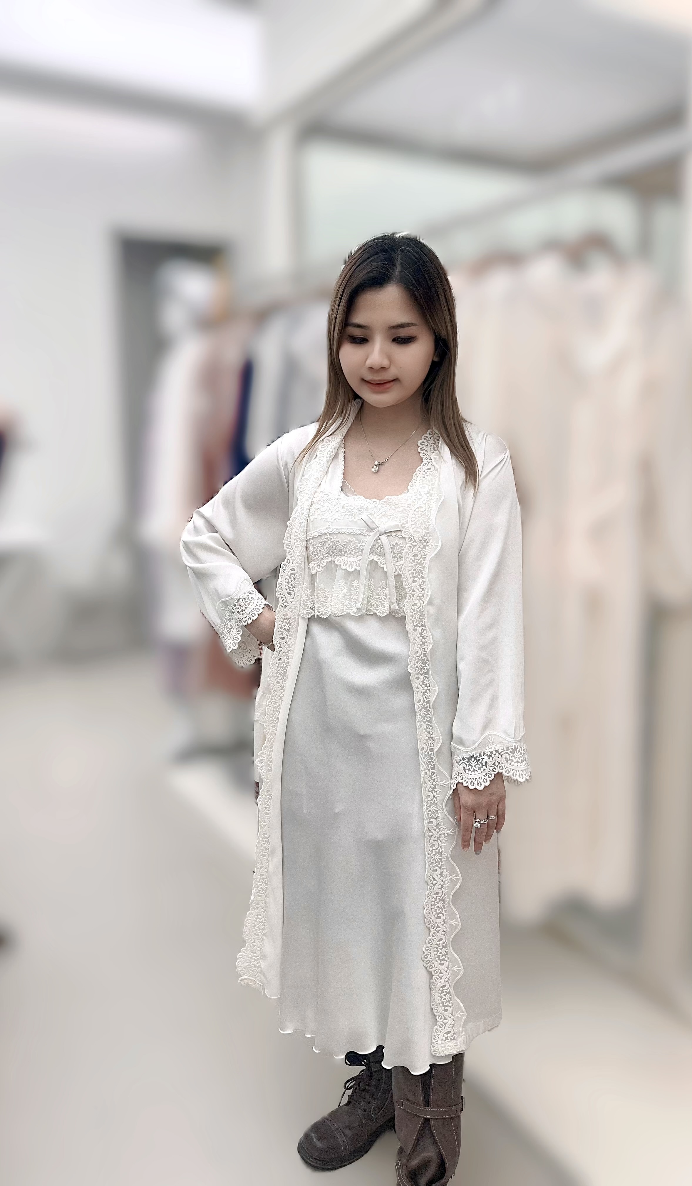 LZ19 胸 背34-42 長 42.5  外長37.5 $ 899(一口價)