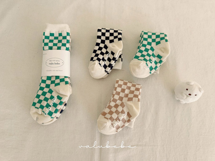 正韓春valu_bebe 嫩嬰3入一組棋盤格襪