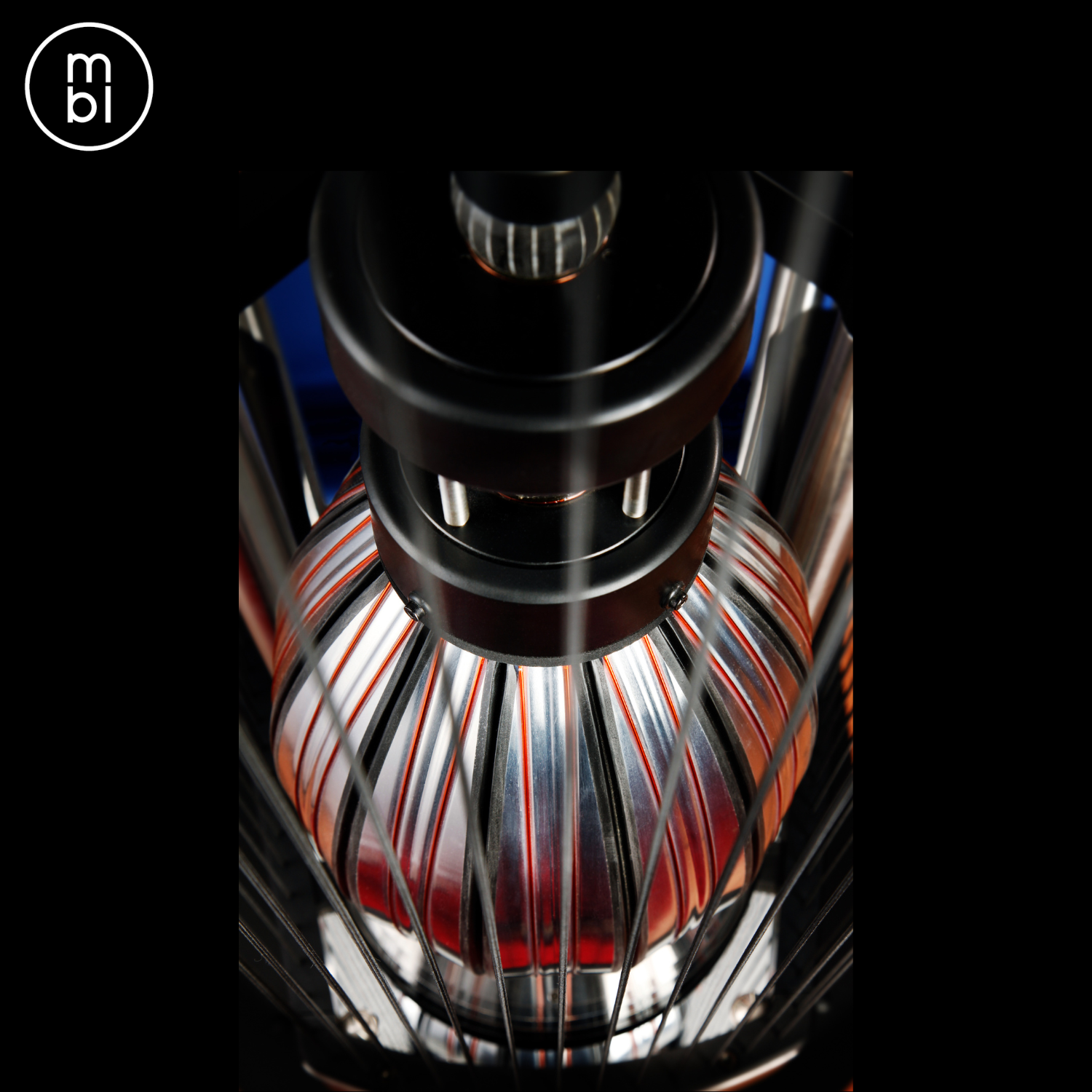 MBL Radialstrahler System 101 X-Treme MKII Speaker Woofer Angle 1