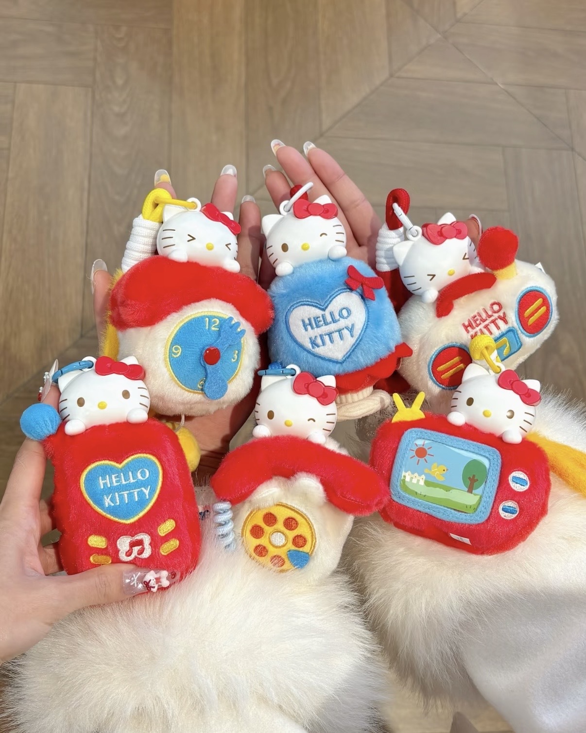 <正版授權>三麗鷗 Hello Kitty 小家電系列 香薰盲盒 毛絨 吊飾 掛件