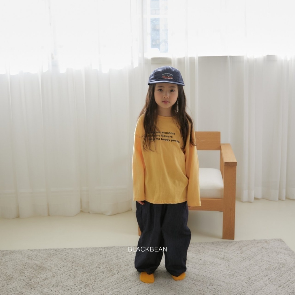 正韓春blackbean 嫩嬰/小童兩色字母薄款上衣