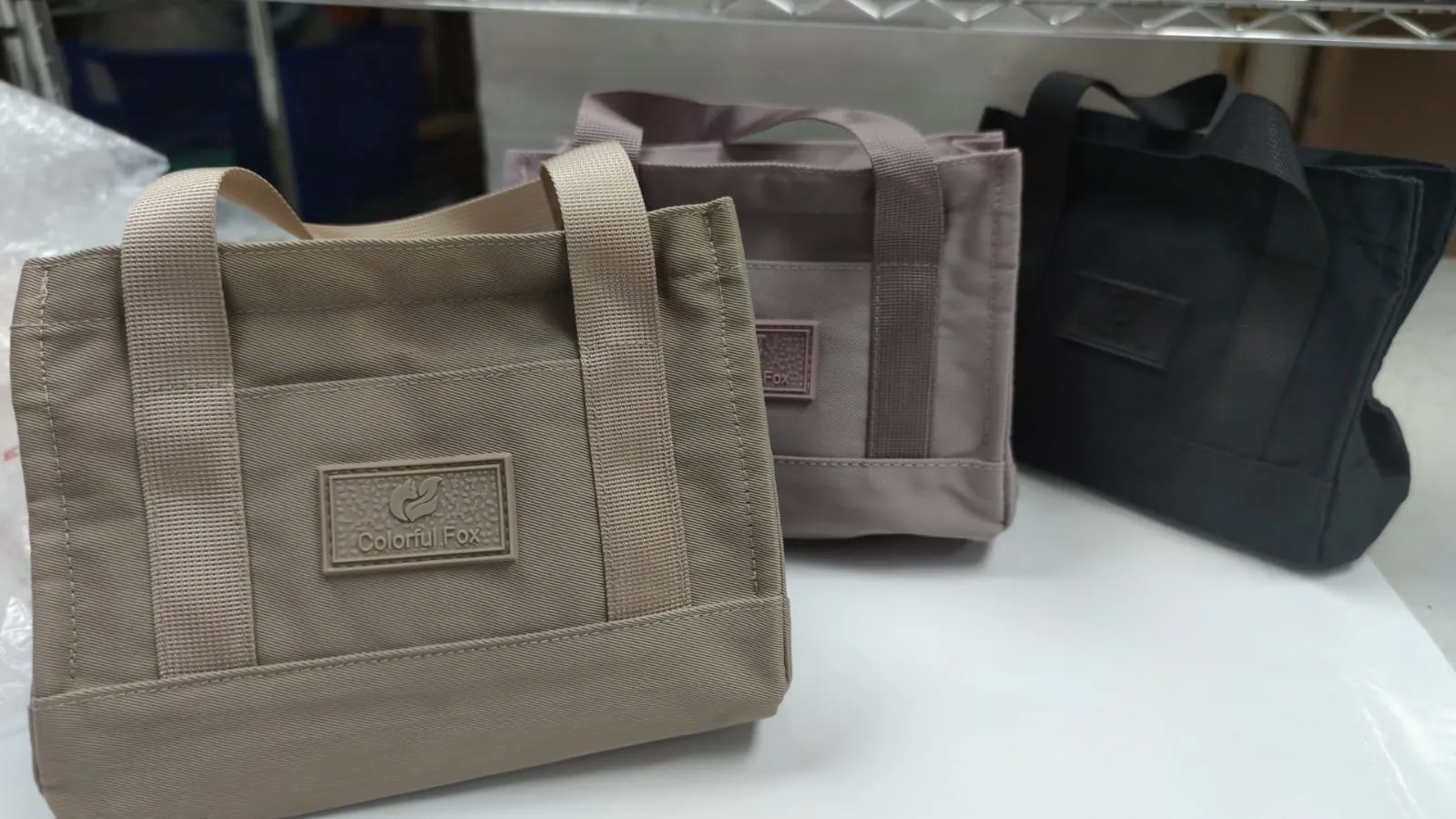 4G239 Colorful Fox 17x20cm *款式隨機 & 不設選款*