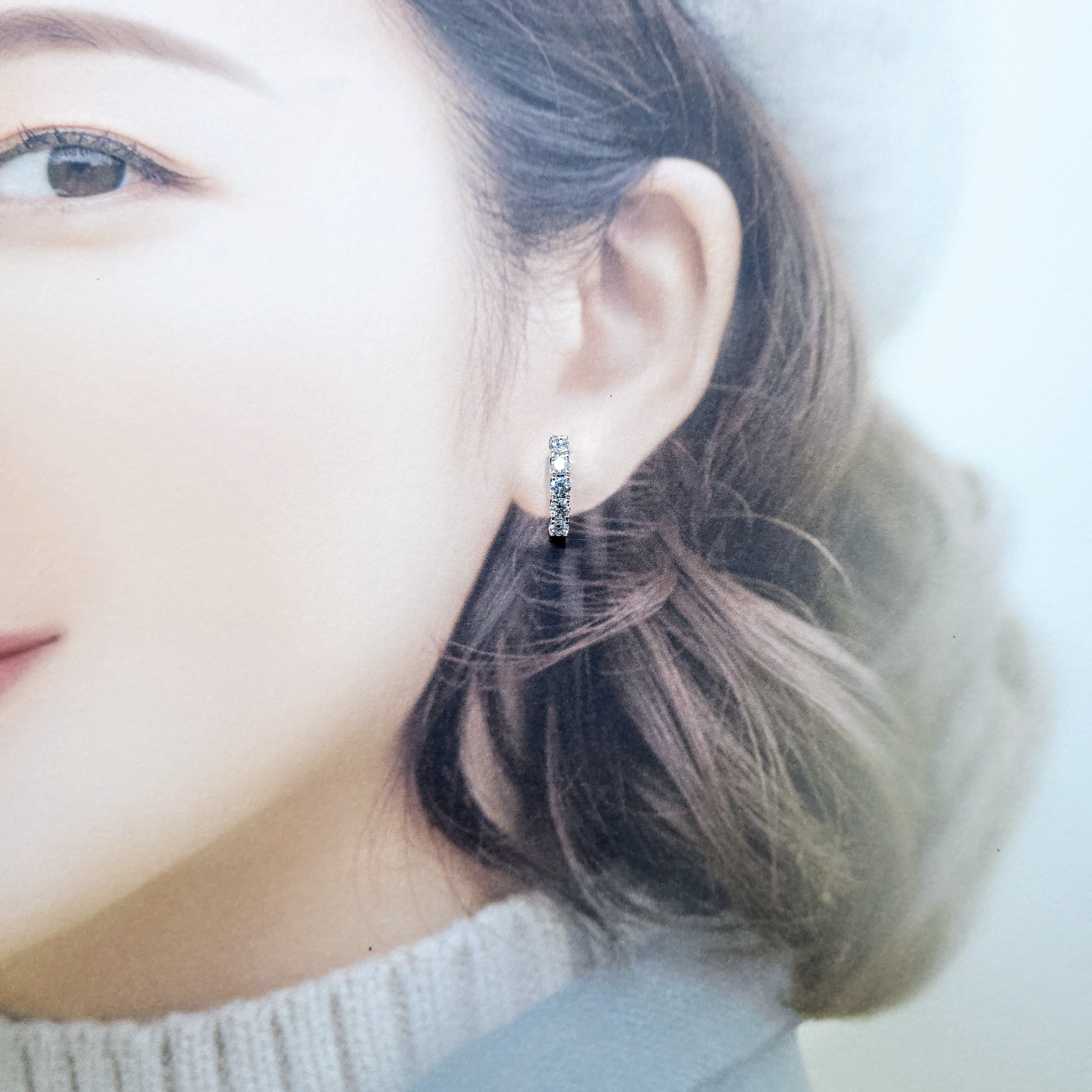 全新18K白金1卡8份鑽石圈耳環