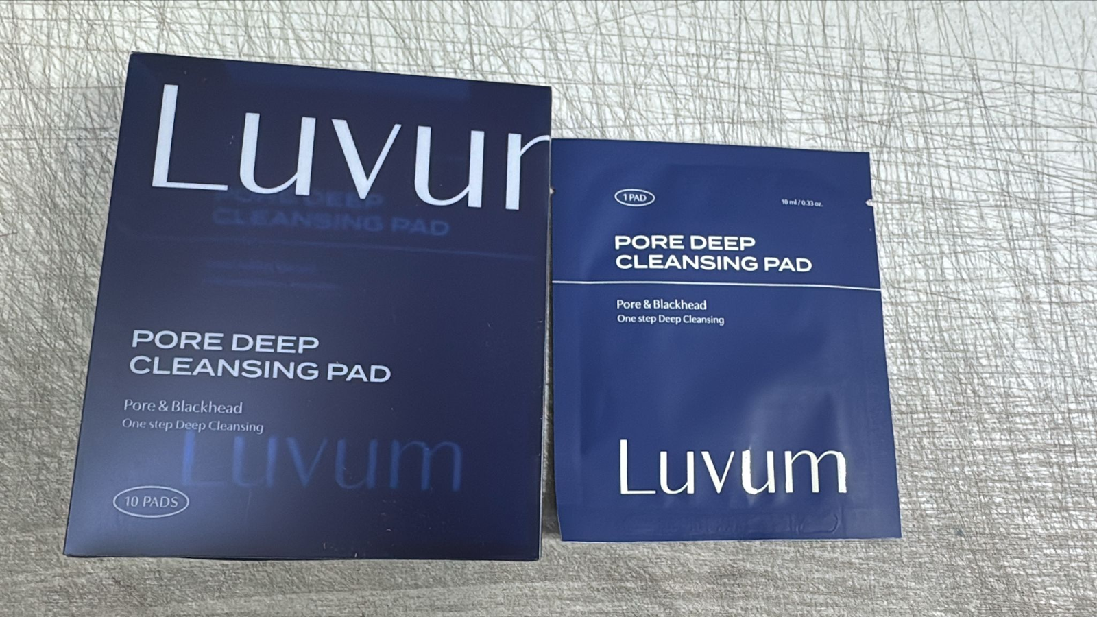 4G018 LUVUM 毛孔深層清潔棉片 10ml/10EA Exp. 2027