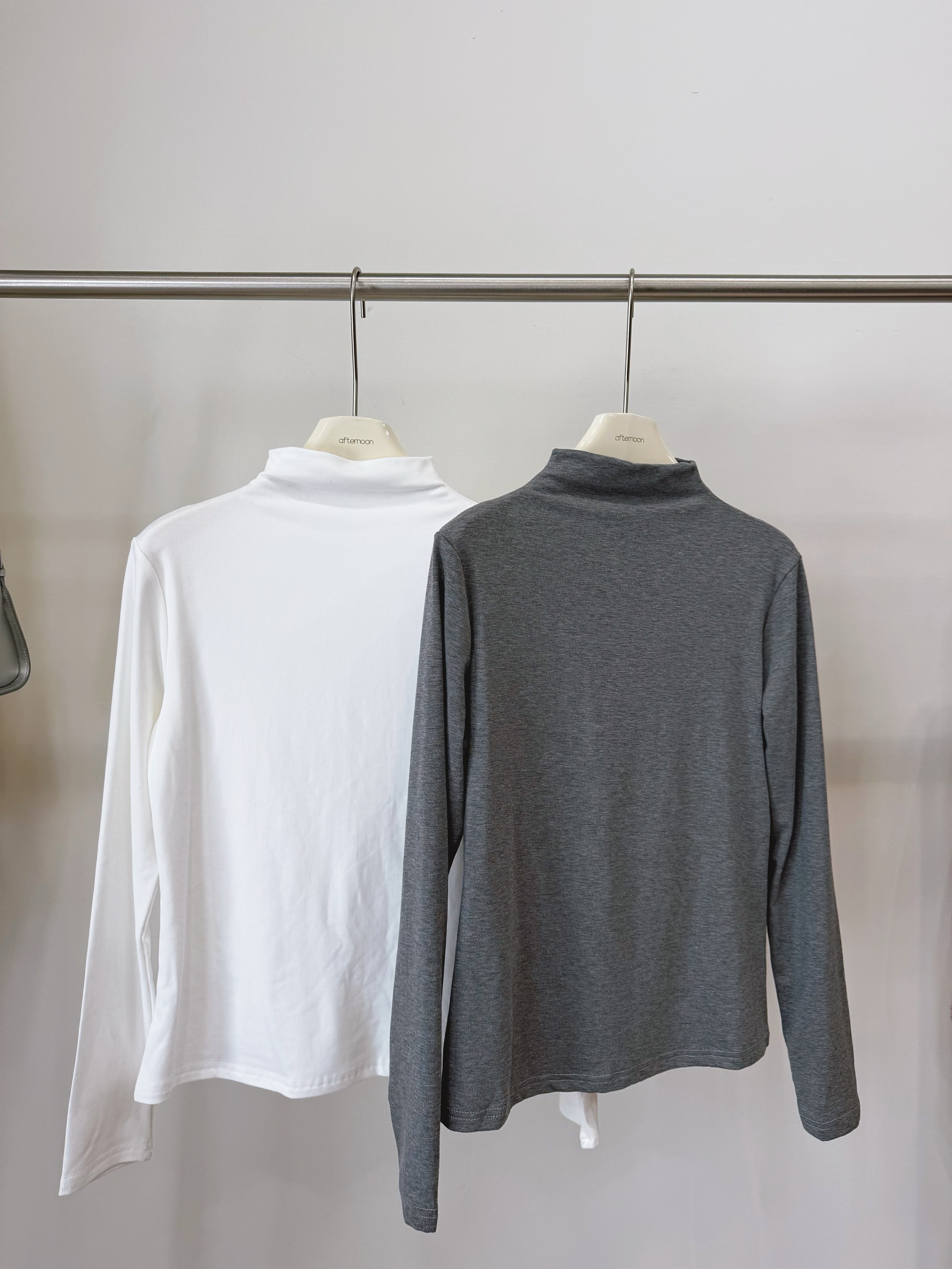 631 超彈慕斯感高領打底衣(內薄磨毛)