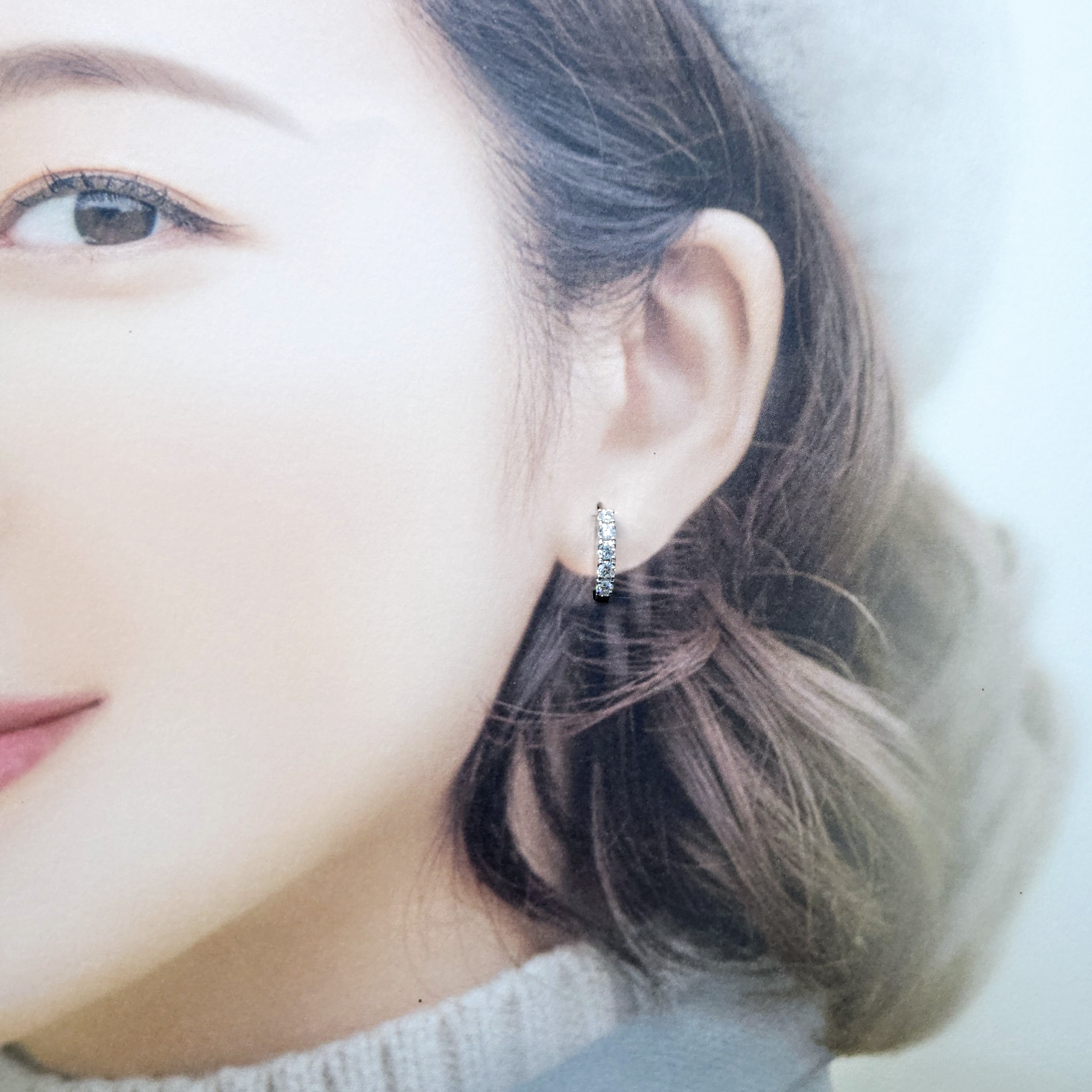 全新18K白金71份鑽石圈耳環