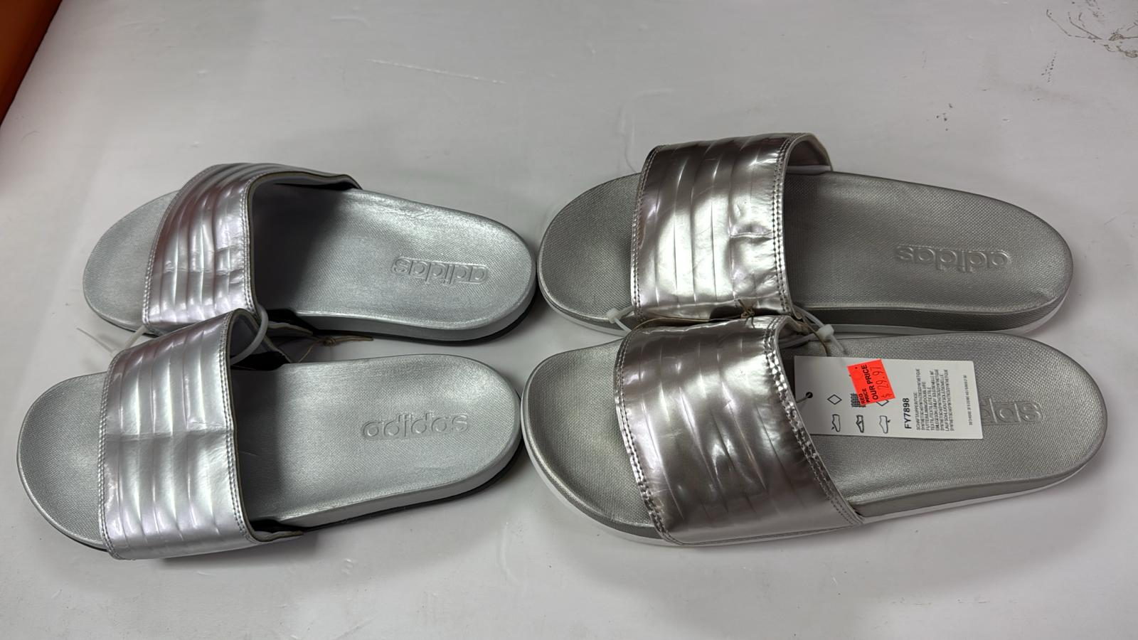 4G039 Adidas 拖鞋 *鞋面有壓痕*