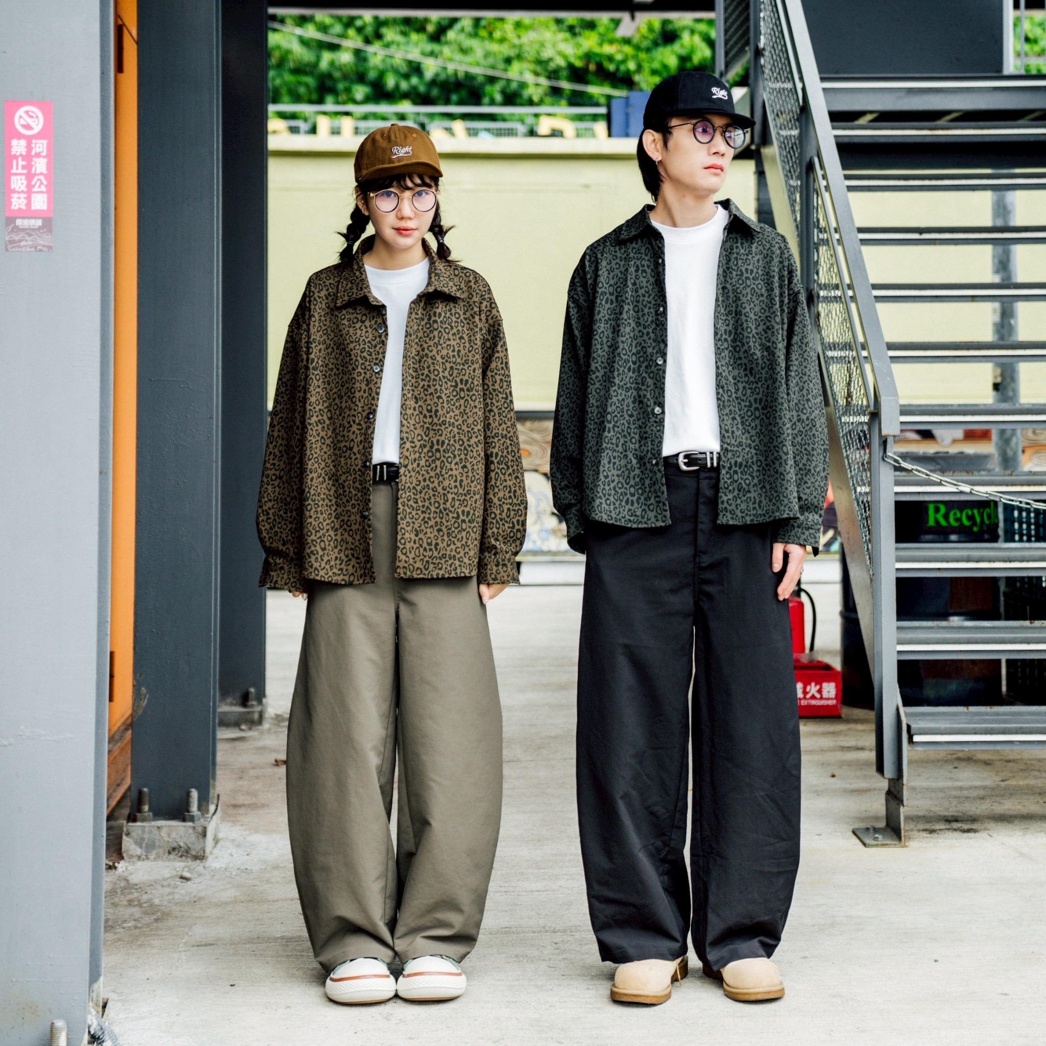 #預購 SBG 豹紋彈力長袖襯衫 兩色 SB8025