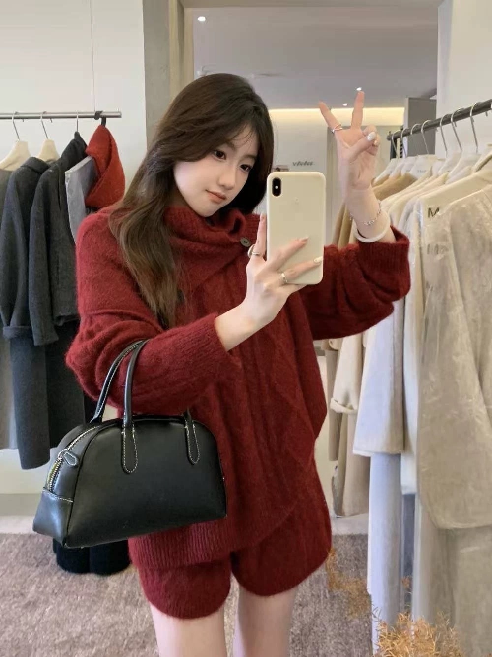 905 麻花套裝(毛衣+短褲+圍脖三件式)