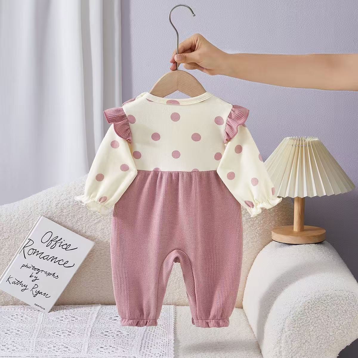 甜美飛袖蝴蝶結爬服