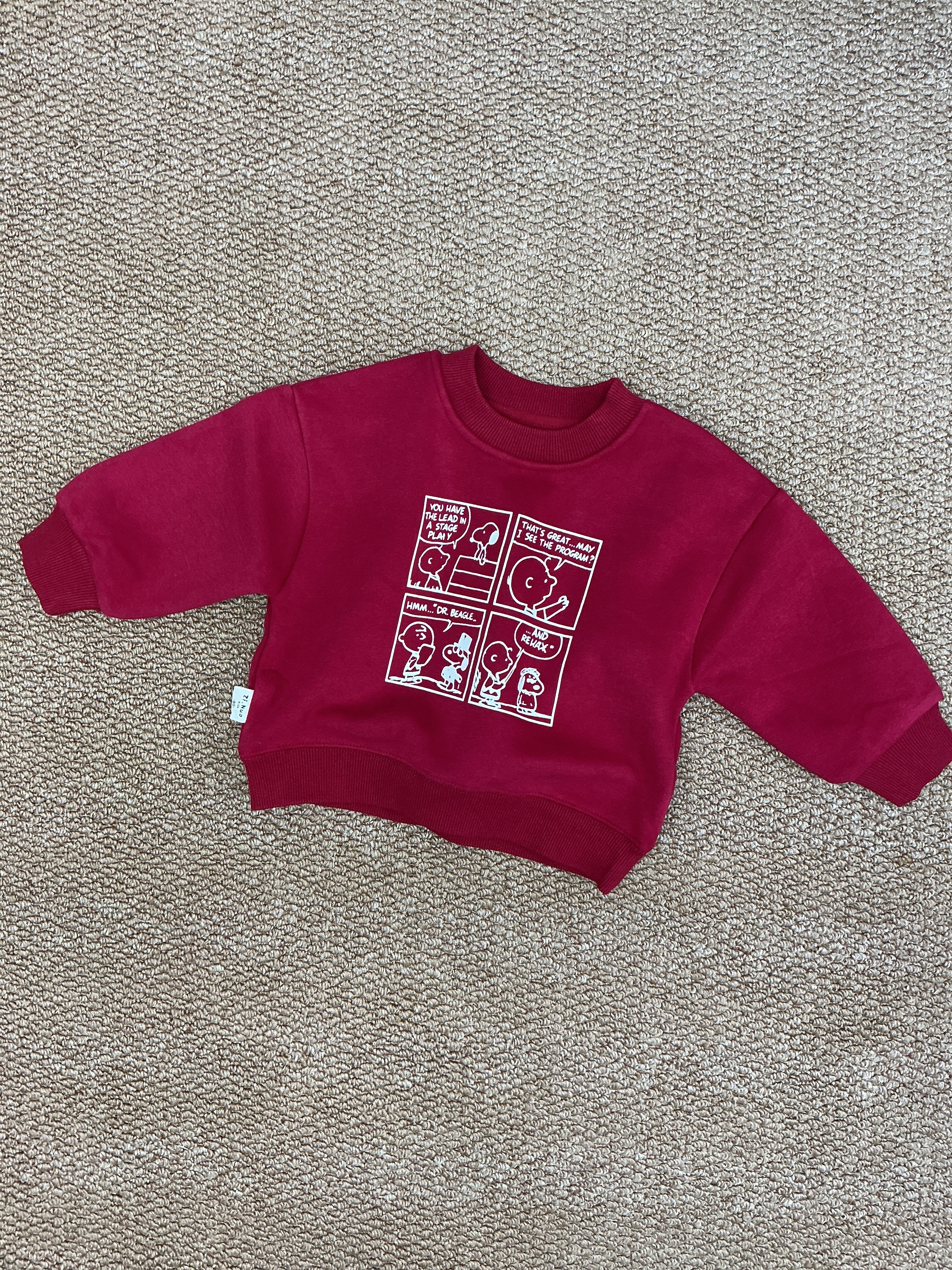 A04034史努比紅色上衣