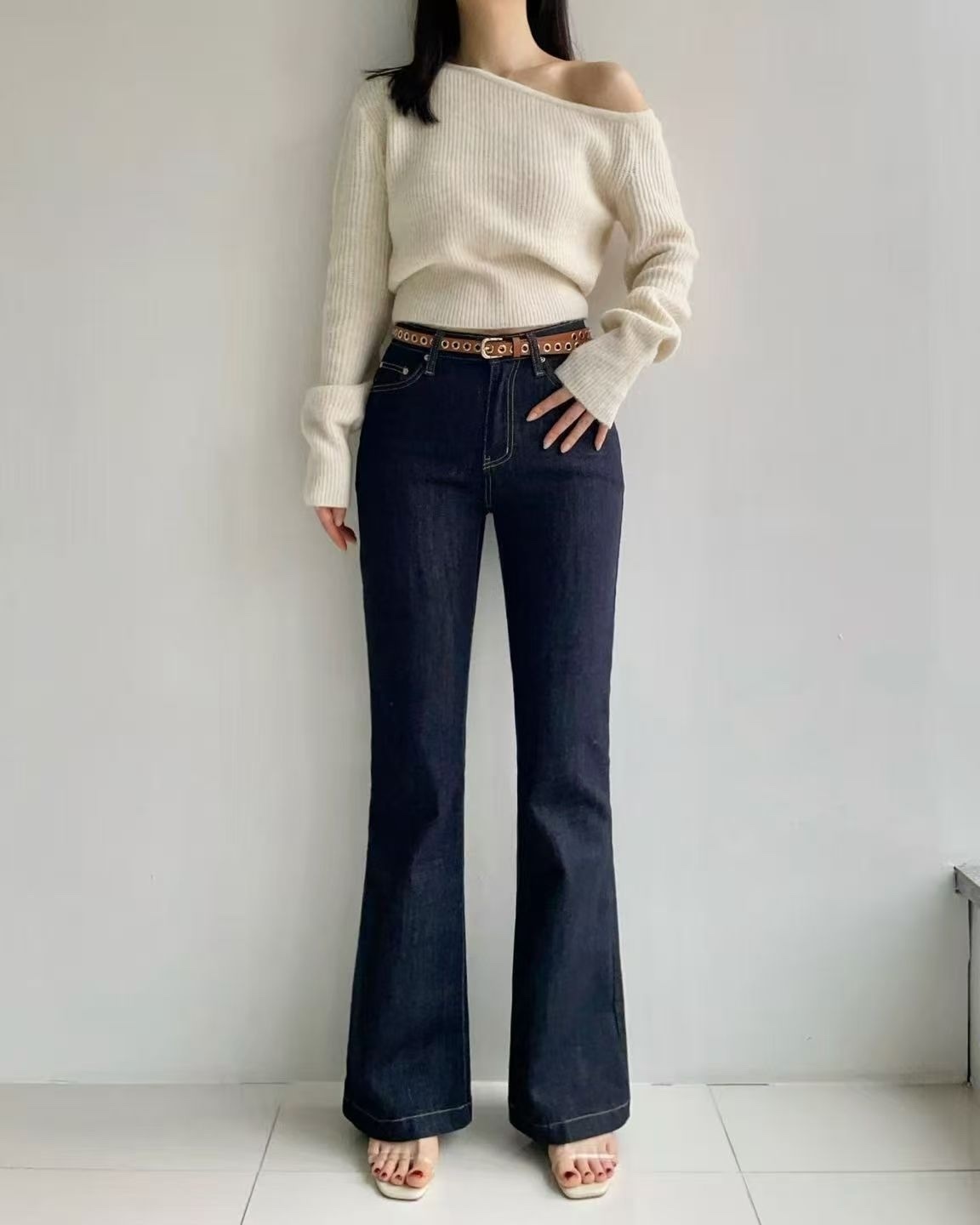 #3010 正韓原色微喇叭修身牛仔褲