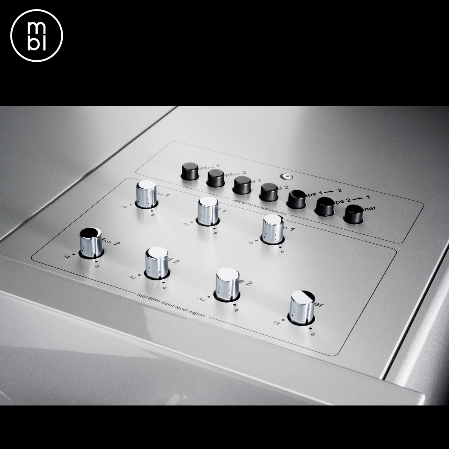 MBL Reference 6010 D Preamplifier Control Closeup Angle 4