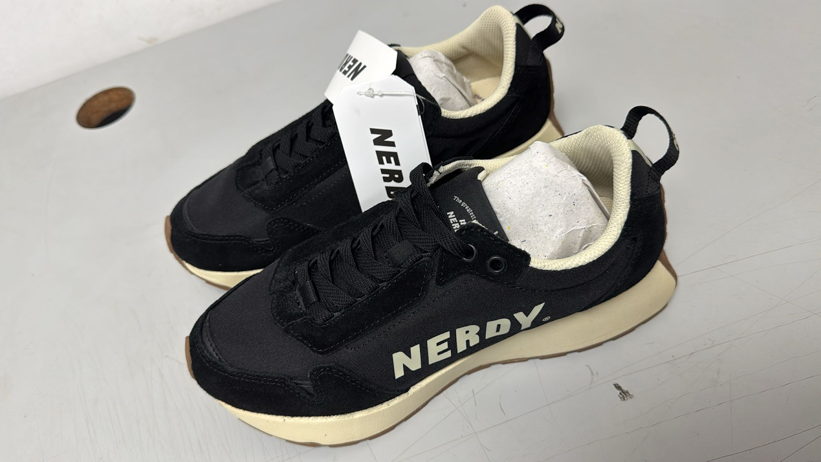 4G080 NERDY 波鞋 size：39