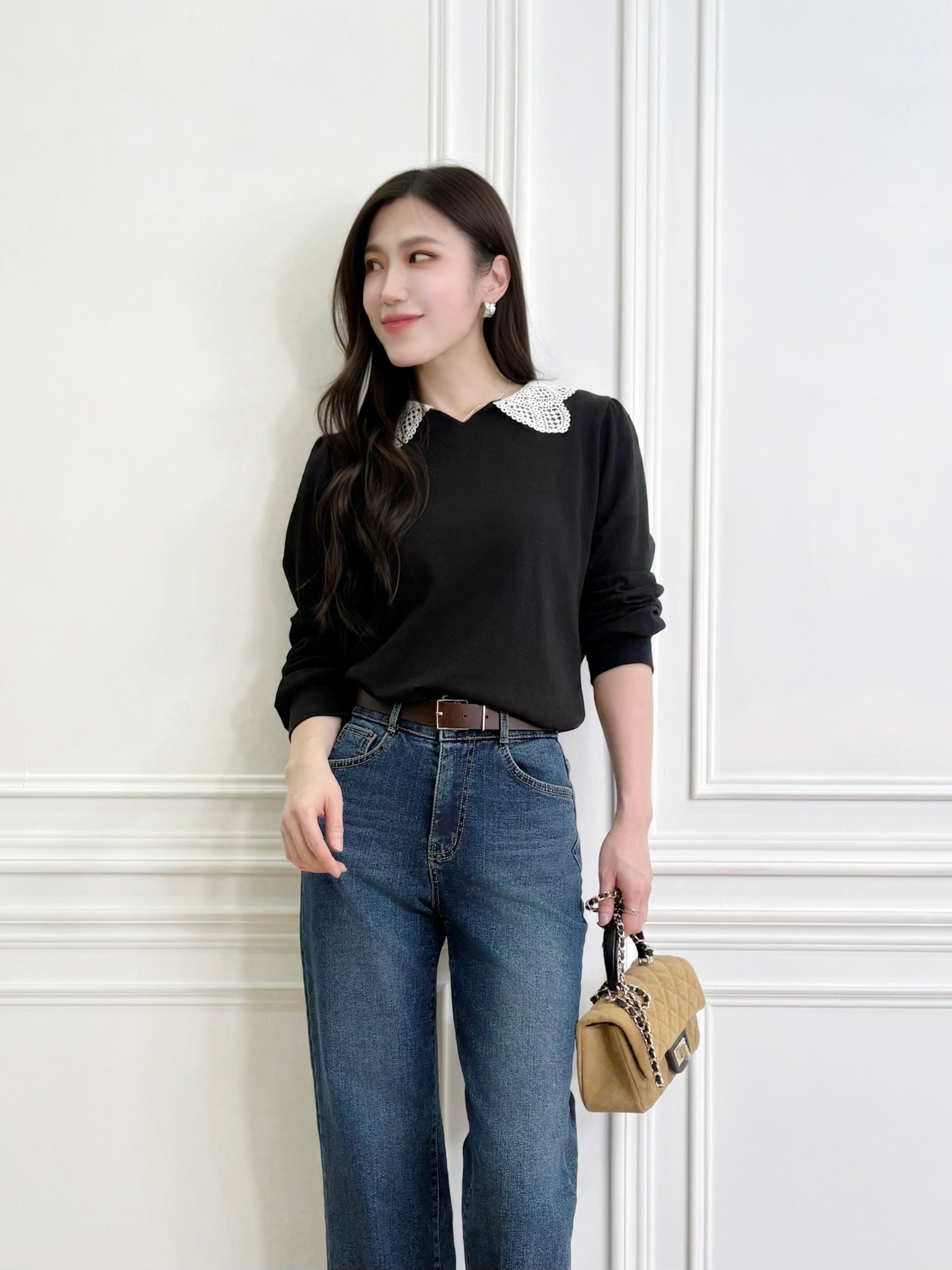 蕾絲領片針織上衣