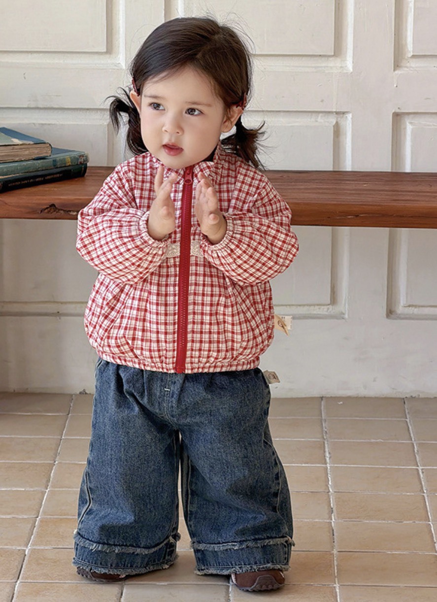 寬鬆毛邊牛仔褲