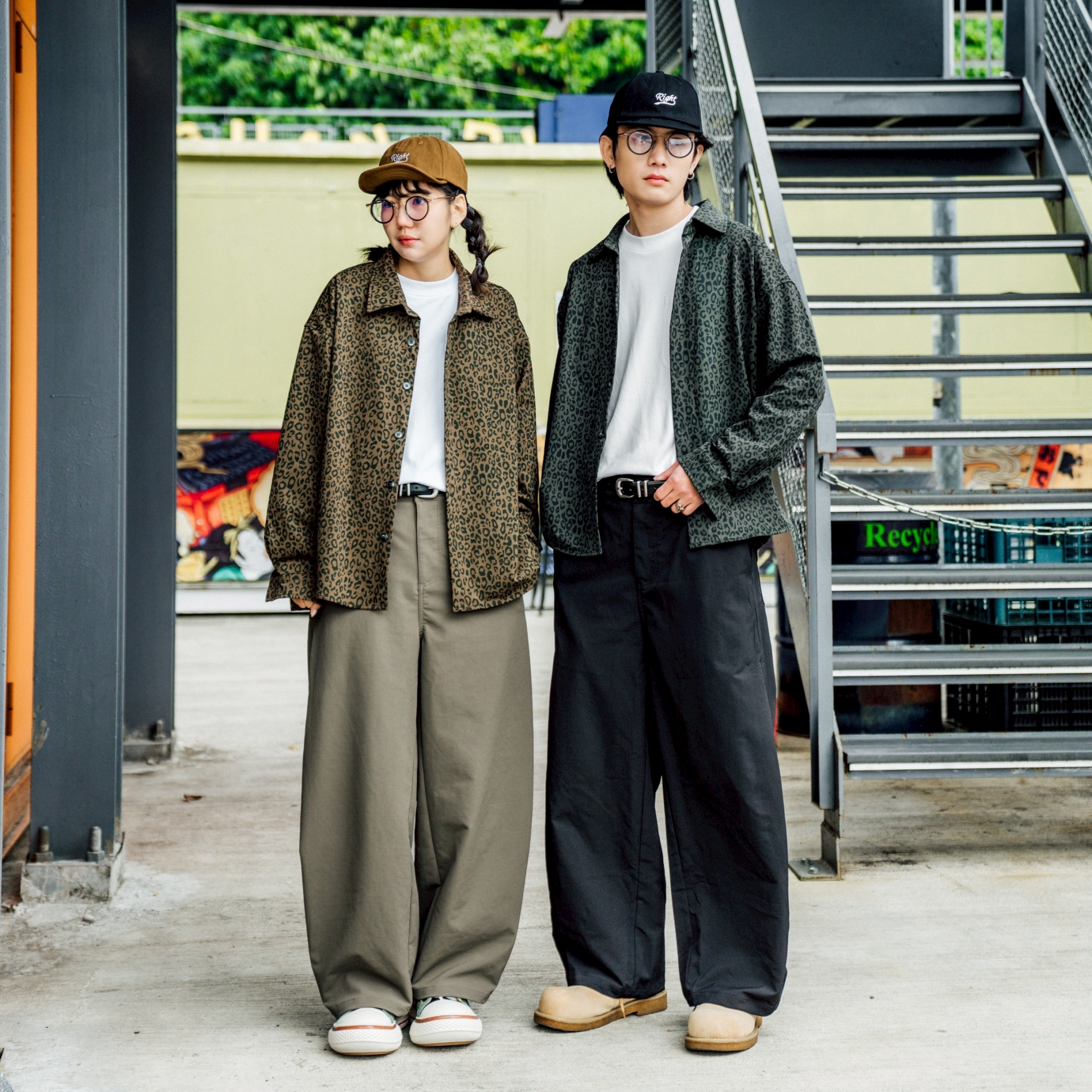 SBG 豹紋彈力長袖襯衫 SB8025