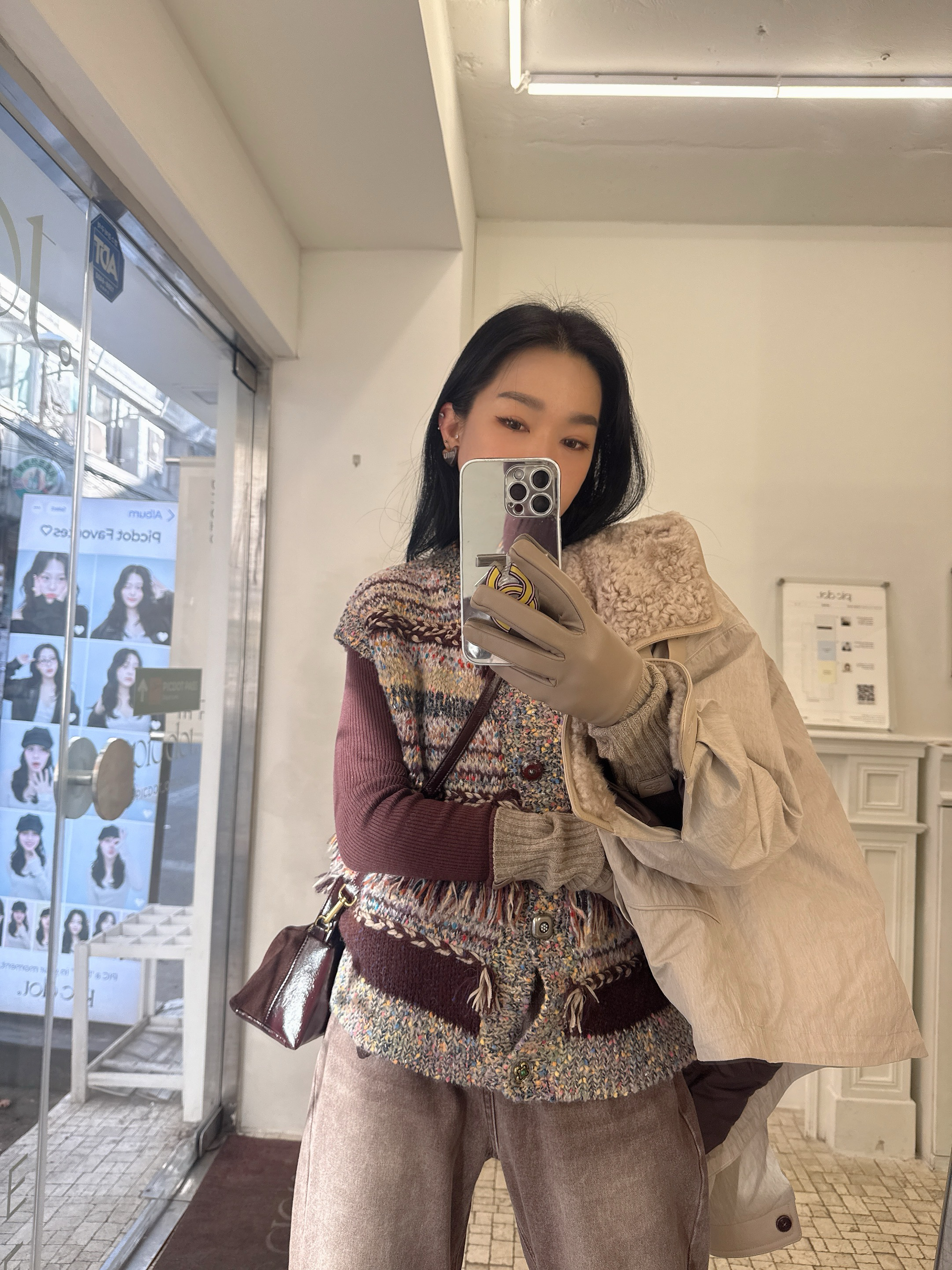 辮子蘇蘇間混鈕冷背心（預購產品）