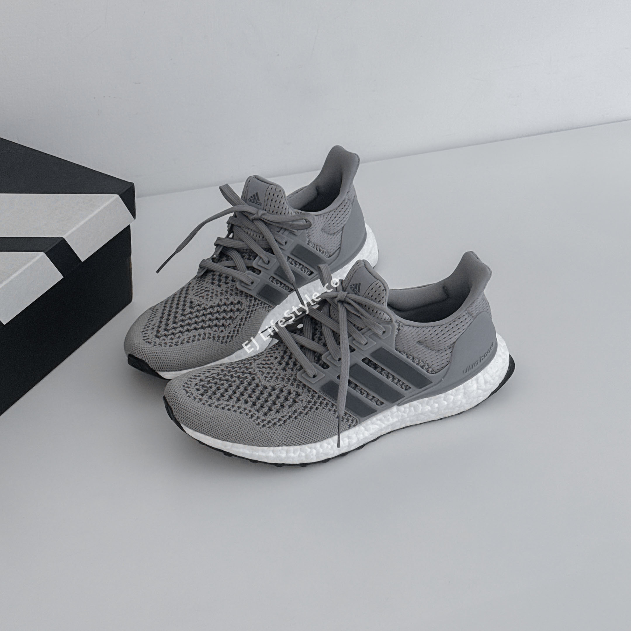 ADIDAS ULTRABOOST 1.0 鐵灰 彈力包覆 慢跑 男鞋 HQ4200 / 現貨